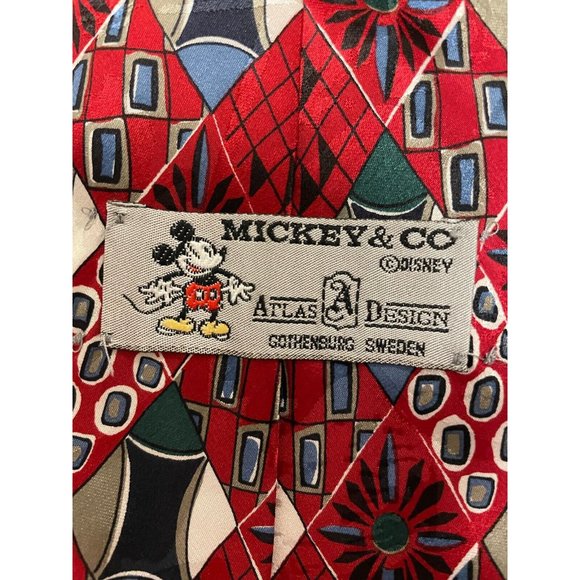 Men's Tie Mickey Mouse Atlas Design Mickey & Company 100% Silk 59" - Picture 4 of 4